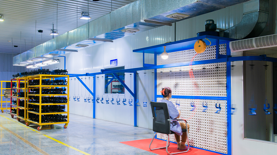 DISK automatic spray painting line