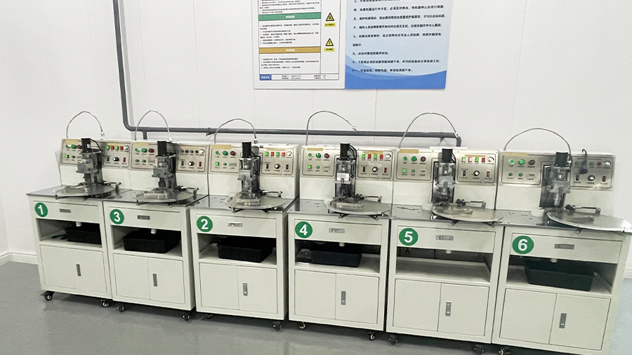 Clamping machine