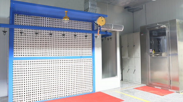 DISK automatic spray painting line